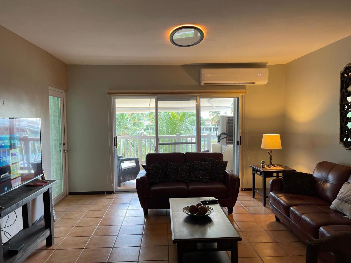 Condo Beach Court Isabela Exterior photo